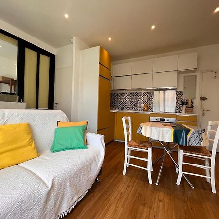 Appartement Lumineux 1 Chambre Au Coeur De Saint-Jean-De-Luz, Proche Plage Et Halles - Fr-1-239-890 エクステリア 写真
